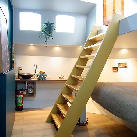 ホテル Najade Eco Houseboat アムステルダム エクステリア 写真